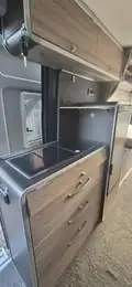 Furgoneta camperizada 4x4 modelo Nómada Ruta Camper